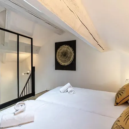 3 Legof - 4 Couchages Centre Apartment *